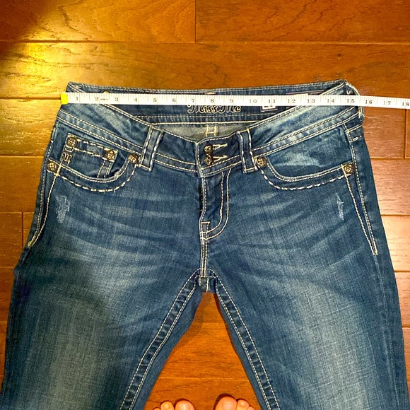 Miss Me Double Button Straight Jeans - Size 28 - Picture 5 of 7